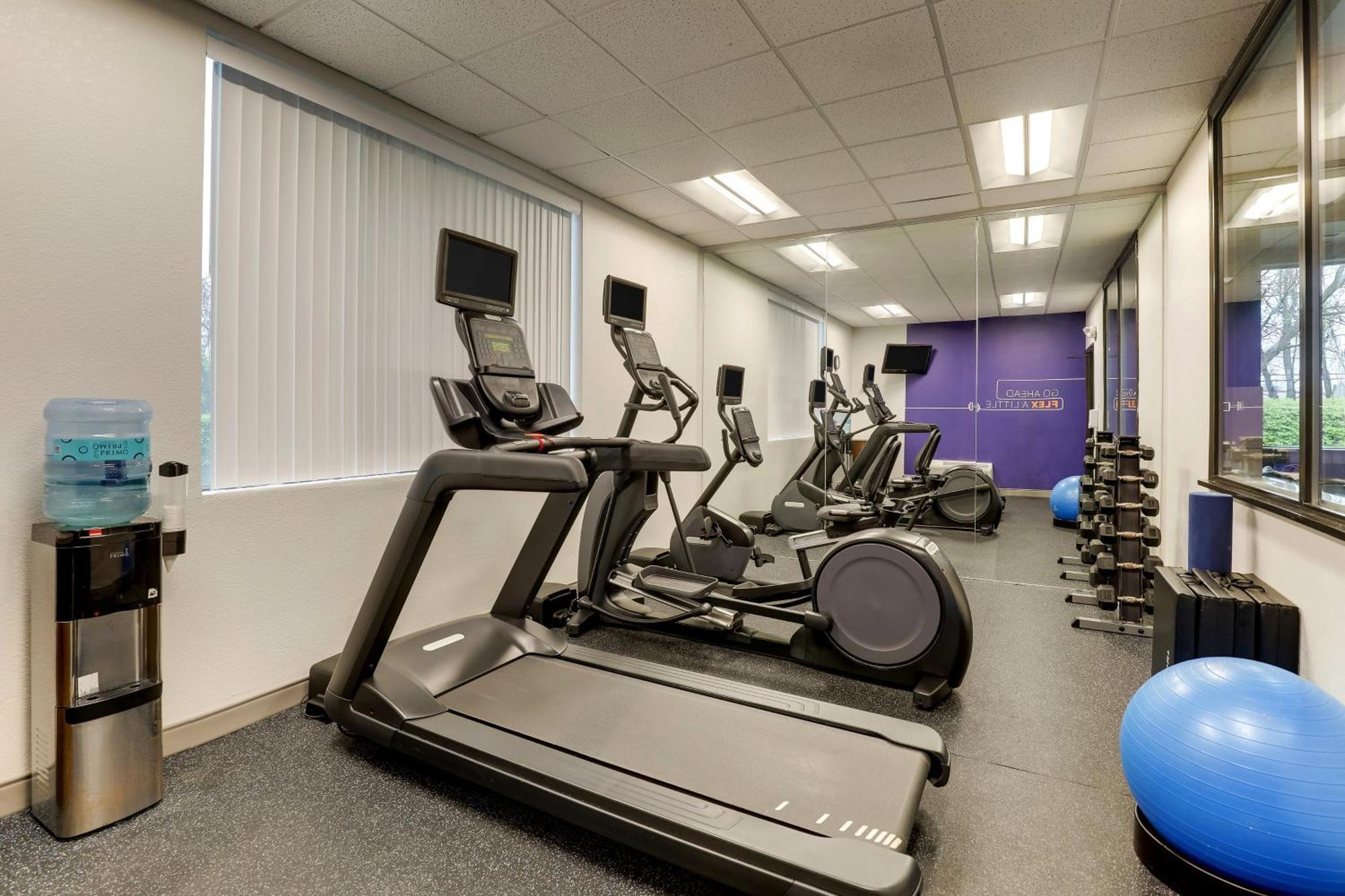 Holiday Inn Express Lexington Southwest Nicholasville By Ihg Zewnętrze zdjęcie